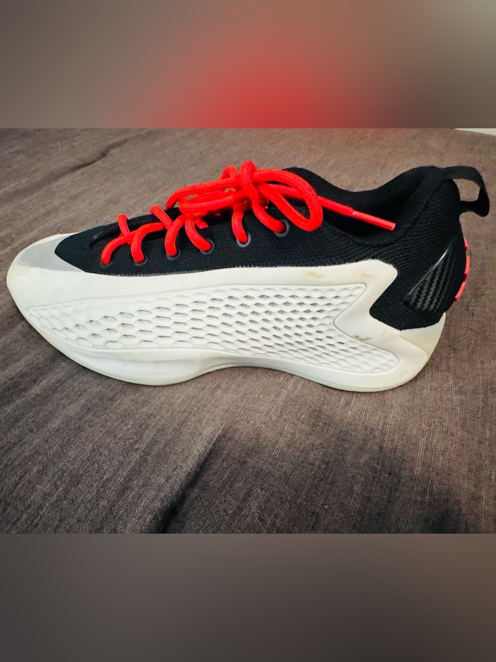 Anthony Edward 1 Low- Kids Black and White basketball shoes size 7